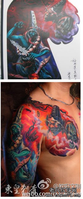 纹身作品展示：一幅流行霸气的半胛黑灰无常纹身图案