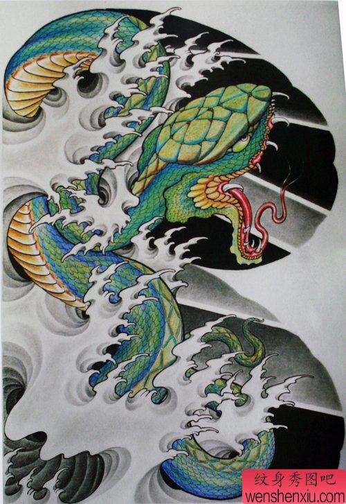 推荐一幅传统纹身图案之流行超酷的半胛蛇浪花纹身手稿图案