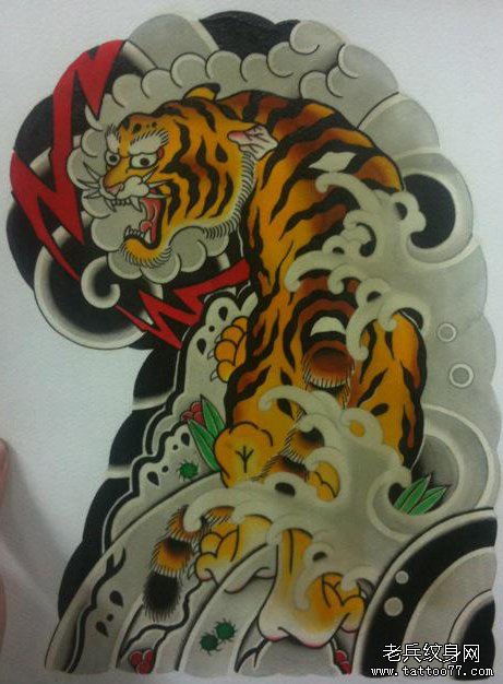 经典霸气的传统半胛老虎纹身图案
