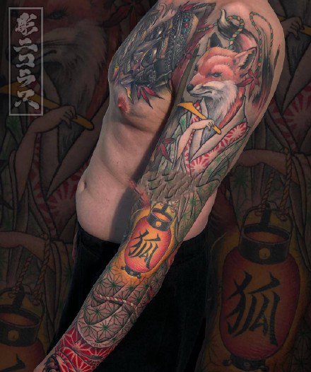 男性的一组9张老传统花臂纹身图案