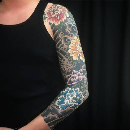 传统花臂纹身 传统风格的9张花臂纹身作品图案欣赏