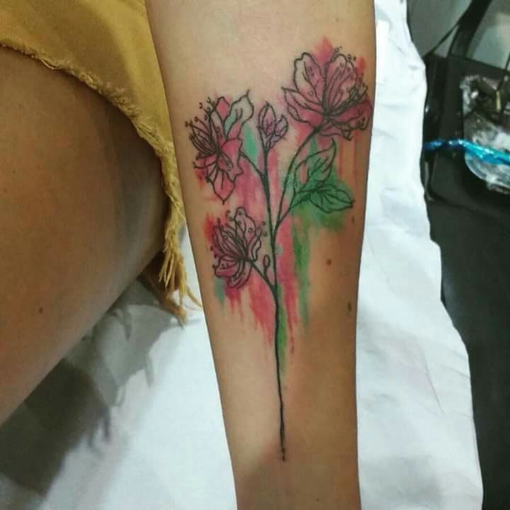 花朵纹身图案-20张身体各个部位传统彩绘纹身图案