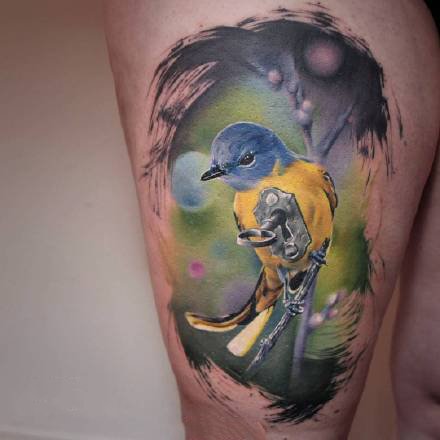 大神级的一组大臂腿部水彩写实纹身作品图案