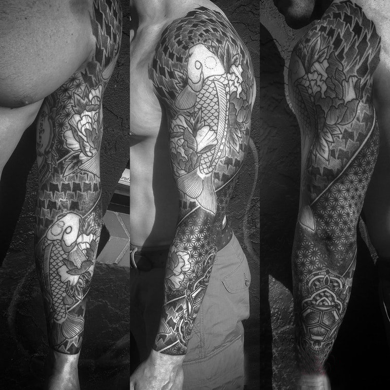 日式花臂纹身男生手臂上日式花臂纹身图片