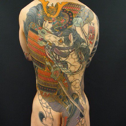 6张传统风格的大满背纹身图片欣赏