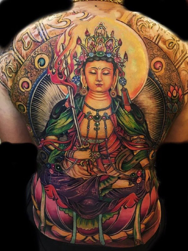 佛像满背纹身图案-20张传统佛像满背纹身图片